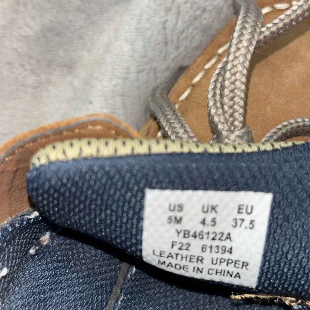 Sperry Top Sider BOYS Boat Shoes Size 5M Light Brown